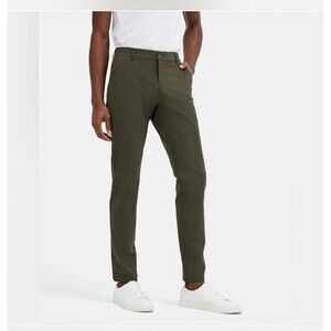 NWT Rhone Men Resort Pants Slim Fit 40X33 Survivor Green UFP 50+ Quick Dry